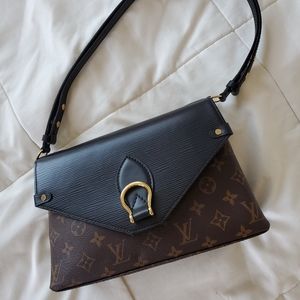 Louis Vuitton Saint Michel AUTHENTIC!